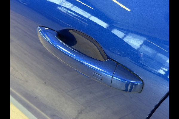 Renault Clio 1.3 TCe 130pk R.S. Line | VERKOCHT! Groot Navi | 17" | Camera | PDC V+A | Carplay | Led |