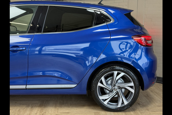 Renault Clio 1.3 TCe 130pk R.S. Line | VERKOCHT! Groot Navi | 17" | Camera | PDC V+A | Carplay | Led |