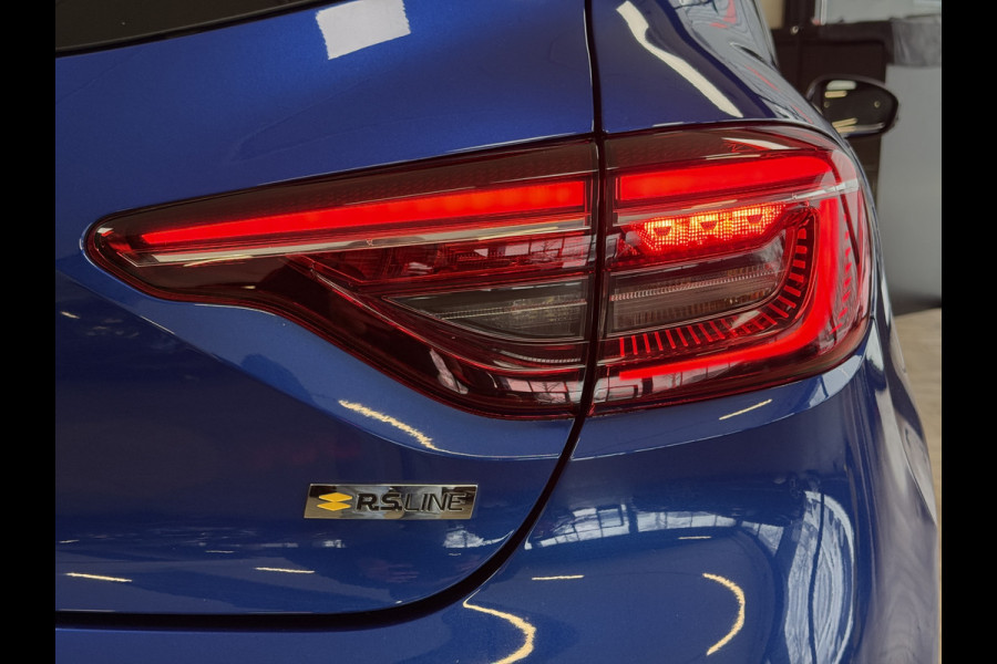 Renault Clio 1.3 TCe 130pk R.S. Line | VERKOCHT! Groot Navi | 17" | Camera | PDC V+A | Carplay | Led |