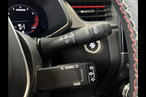 Renault Captur 1.3 TCe 160 RS Line | Groot Navi | Stoel, Stuur & voorruitverwarming | 18" | Led | 100% Dealer onderhouden!