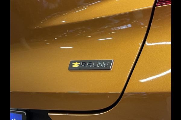 Renault Captur 1.3 TCe 160 RS Line | Groot Navi | Stoel, Stuur & voorruitverwarming | 18" | Led | 100% Dealer onderhouden!