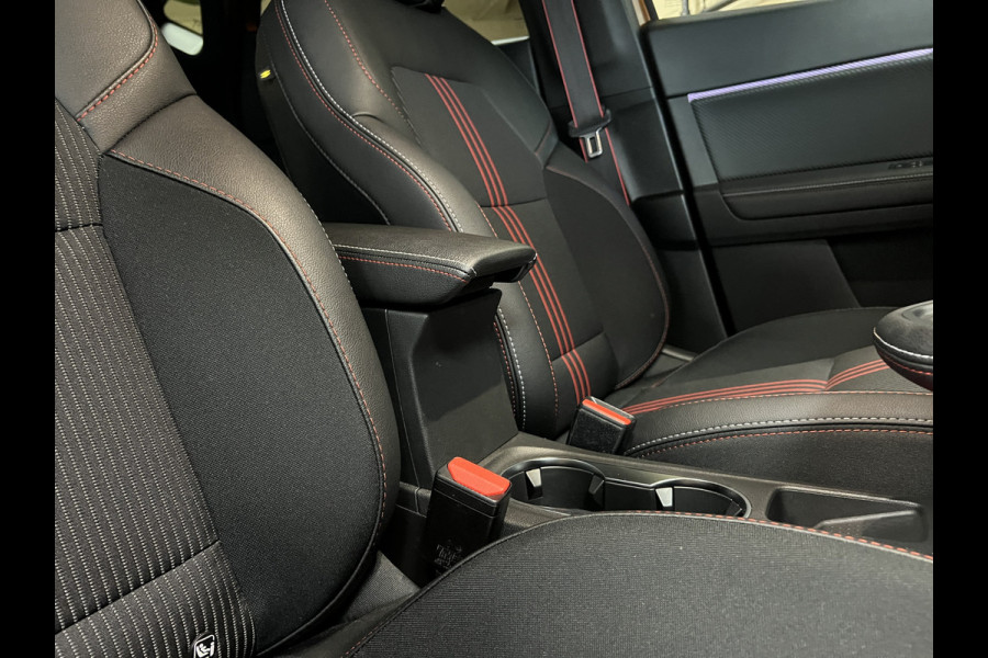 Renault Captur 1.3 TCe 160 RS Line | Groot Navi | Stoel, Stuur & voorruitverwarming | 18" | Led | 100% Dealer onderhouden!