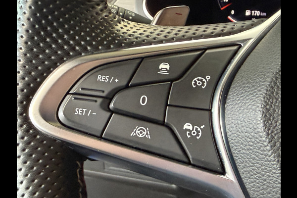 Renault Captur 1.3 TCe 160 R.S. Line | Groot Navi | ACC | Camera | Blindspot | 18" | Stoelverwarming | 100 % Dealer onderhouden!