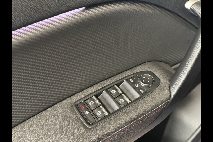 Renault Captur 1.3 TCe 160 R.S. Line | Groot Navi | ACC | Camera | Blindspot | 18" | Stoelverwarming | 100 % Dealer onderhouden!