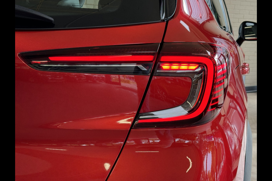 Renault Captur 1.3 TCe 130 Intens | Navi | ACC | Blindspot | Camera |17" | PDC V+A | 100% Onderhouden!