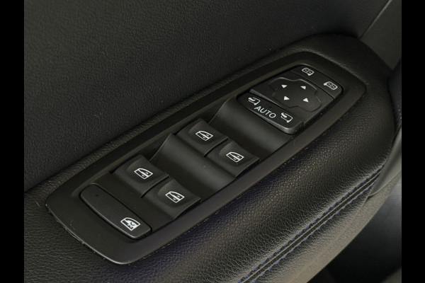 Renault Mégane 1.3 TCe 160TCe GT-Line | Navi | 18 inch | Led | Camera | Stoelverwarming | PDC V+A | Keurig nette en goed onderhouden Megane GT-Line