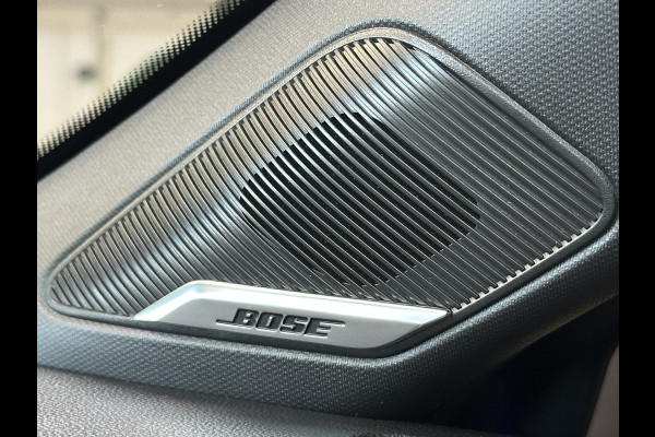 Renault Clio 1.0 TCe 90 Esprit Alpine | Groot Navi | Bose | Camera | 17" | Blindspot | ACC Volledig Dealer onderhouden!