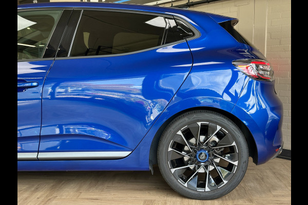 Renault Clio 1.0 TCe 90 Esprit Alpine | Groot Navi | Bose | Camera | 17" | Blindspot | ACC Volledig Dealer onderhouden!