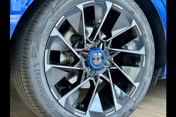 Renault Clio 1.0 TCe 90 Esprit Alpine | Groot Navi | Bose | Camera | 17" | Blindspot | ACC Volledig Dealer onderhouden!