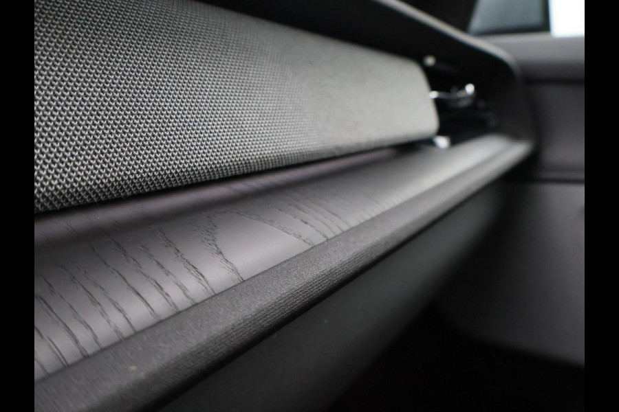 Polestar 2 LONG RANGE DUAL MOTOR 408 PK LAUNCH EDITION 78 KWH PERFORMANCE PACK | BREMBO BRAKES | 20 INCH