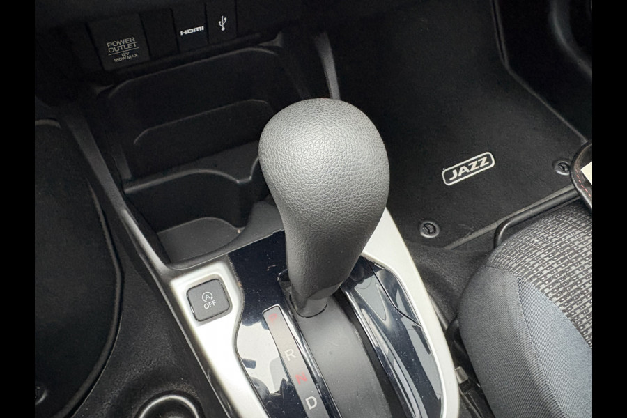 Honda Jazz 1.3 i-VTEC Comfort Automaat NAVI/CRUISE/AIRCO/DAB/PDC/TREKHAAK/STOELVERWARMING