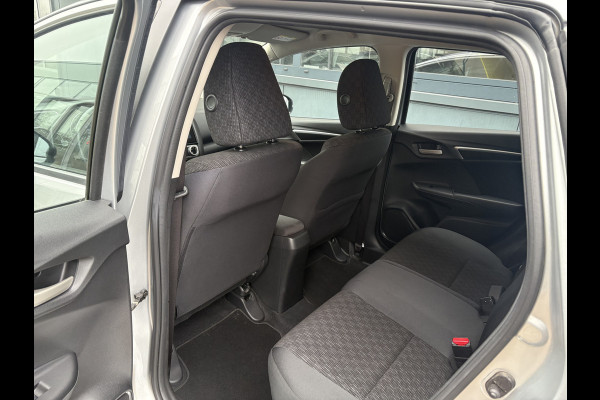 Honda Jazz 1.3 i-VTEC Comfort Automaat NAVI/CRUISE/AIRCO/DAB/PDC/TREKHAAK/STOELVERWARMING