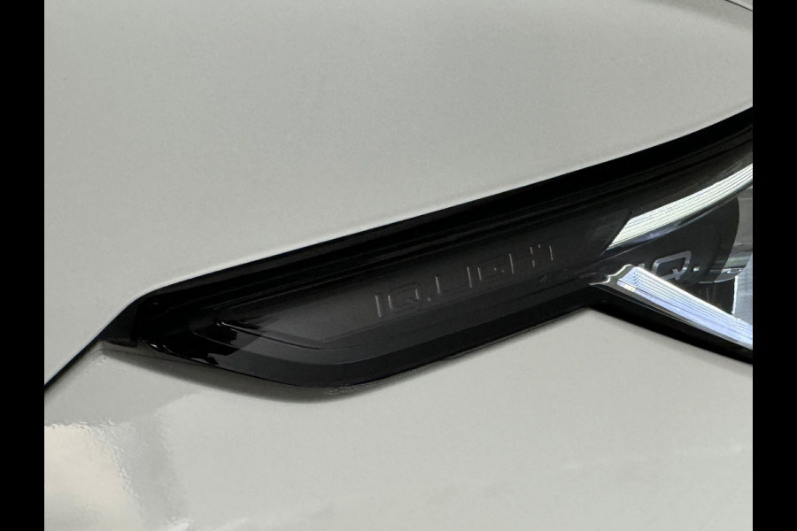 Volkswagen Golf 2.0 TSI R 4M Performance Pano|HuD|Memory|H/K