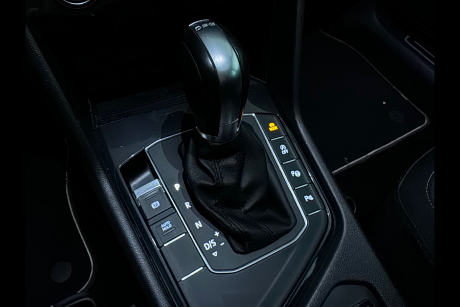 Volkswagen Tiguan 1.4 TSI ACT Highline Business R Pano|Trekhaak