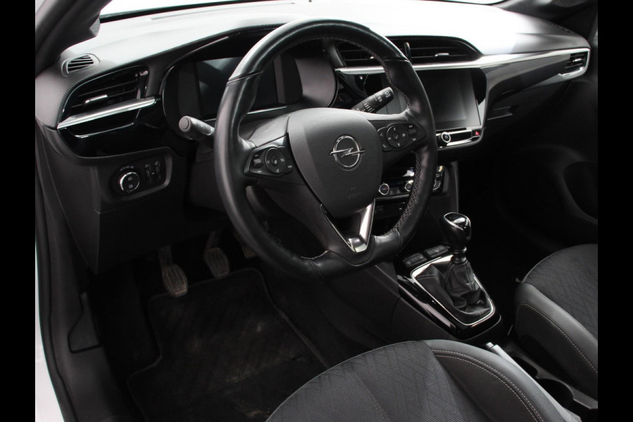 Opel Corsa 1.2 Turbo Sport Edition Climate control | Cruise control | Panoramadak | Achteruitrijcamera | Parkeersensoren | Stuurverwarming | Stoelverwarming | Apple Carplay/ Android Auto