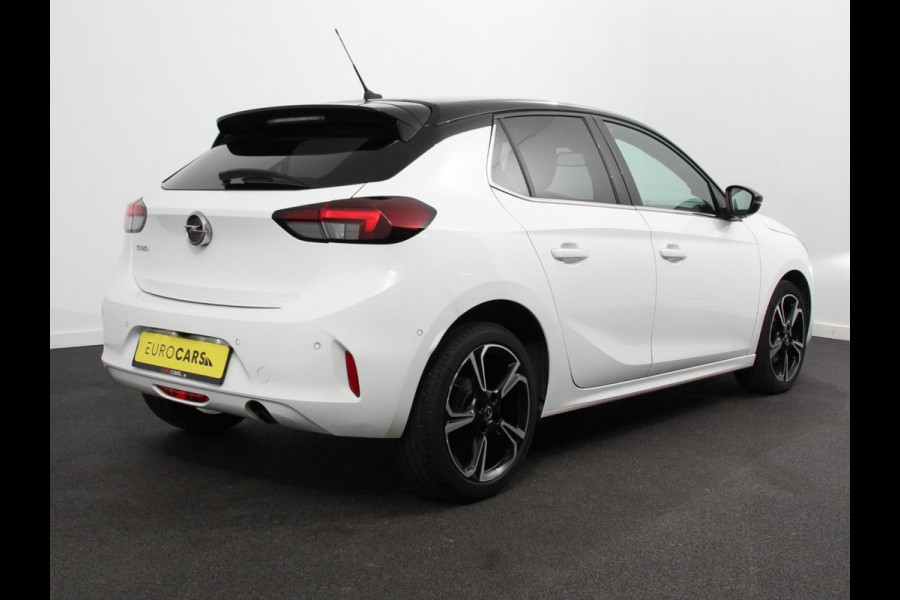 Opel Corsa 1.2 Turbo Sport Edition Climate control | Cruise control | Panoramadak | Achteruitrijcamera | Parkeersensoren | Stuurverwarming | Stoelverwarming | Apple Carplay/ Android Auto