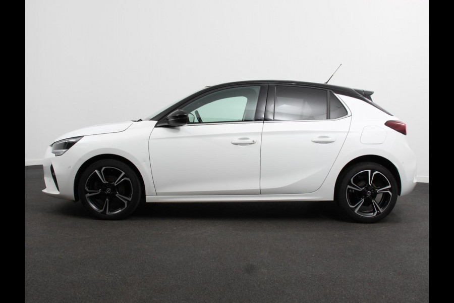 Opel Corsa 1.2 Turbo Sport Edition Climate control | Cruise control | Panoramadak | Achteruitrijcamera | Parkeersensoren | Stuurverwarming | Stoelverwarming | Apple Carplay/ Android Auto