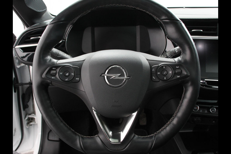 Opel Corsa 1.2 Turbo Sport Edition Climate control | Cruise control | Panoramadak | Achteruitrijcamera | Parkeersensoren | Stuurverwarming | Stoelverwarming | Apple Carplay/ Android Auto