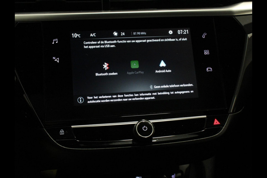 Opel Corsa 1.2 Turbo Sport Edition Climate control | Cruise control | Panoramadak | Achteruitrijcamera | Parkeersensoren | Stuurverwarming | Stoelverwarming | Apple Carplay/ Android Auto
