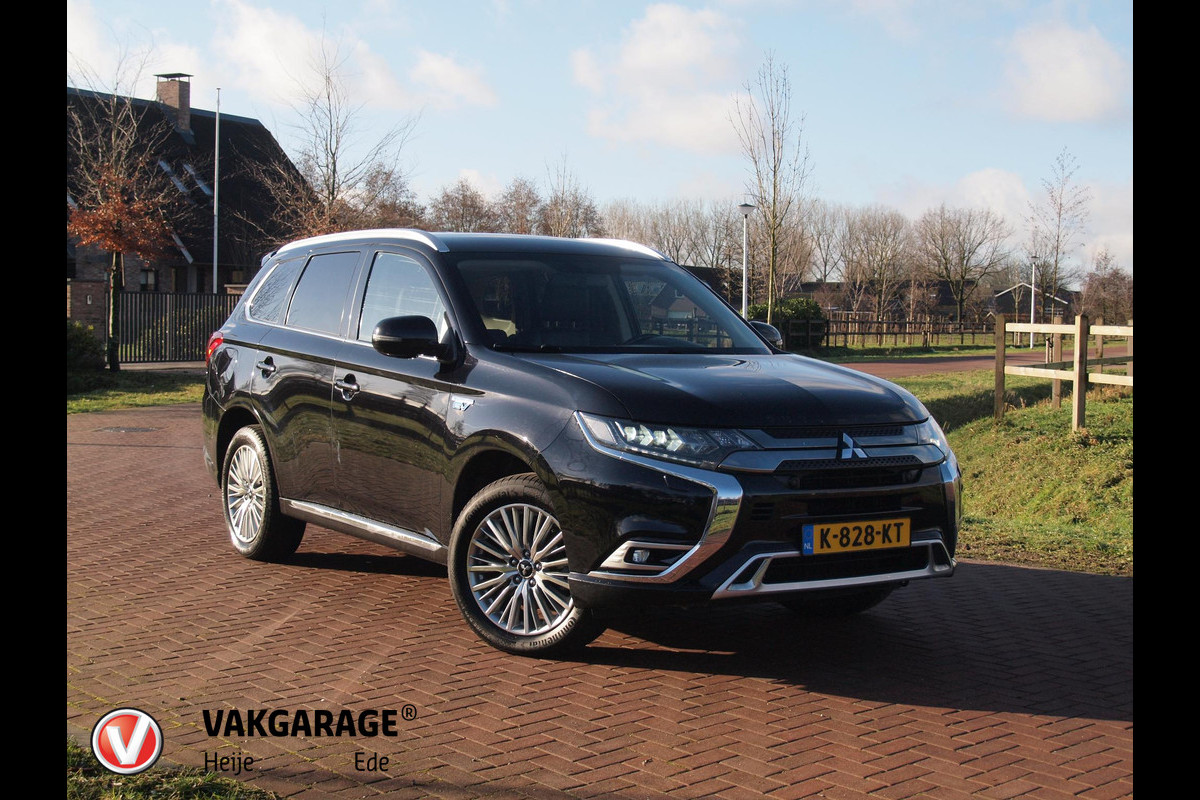 Mitsubishi Outlander 2.4 PHEV Intense | Camera | Apple Carplay | Cruise Control | NL-auto |