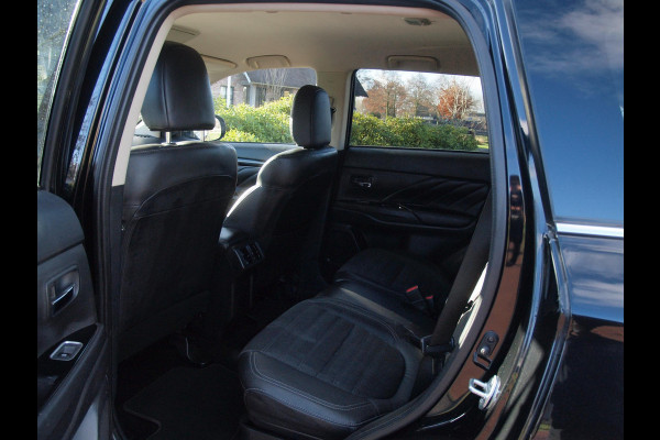 Mitsubishi Outlander 2.4 PHEV Intense | Camera | Apple Carplay | Cruise Control | NL-auto |