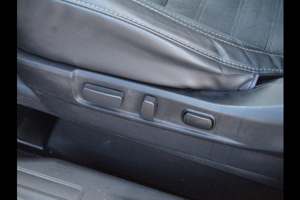 Mitsubishi Outlander 2.4 PHEV Intense | Camera | Apple Carplay | Cruise Control | NL-auto |