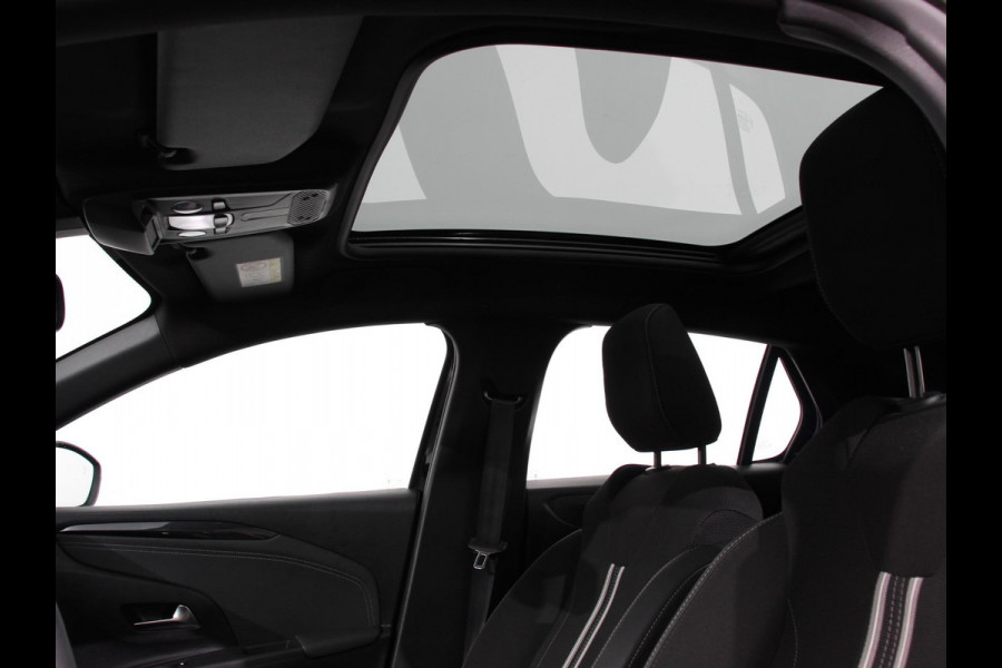 Opel Corsa 1.2 Turbo Sport Edition Climate control | Cruise control | Panoramadak | Achteruitrijcamera | Parkeersensoren | Stuurverwarming | Stoelverwarming | Apple Carplay/ Android Auto