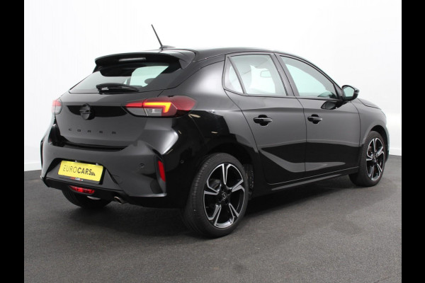 Opel Corsa 1.2 Turbo Sport Edition Climate control | Cruise control | Panoramadak | Achteruitrijcamera | Parkeersensoren | Stuurverwarming | Stoelverwarming | Apple Carplay/ Android Auto