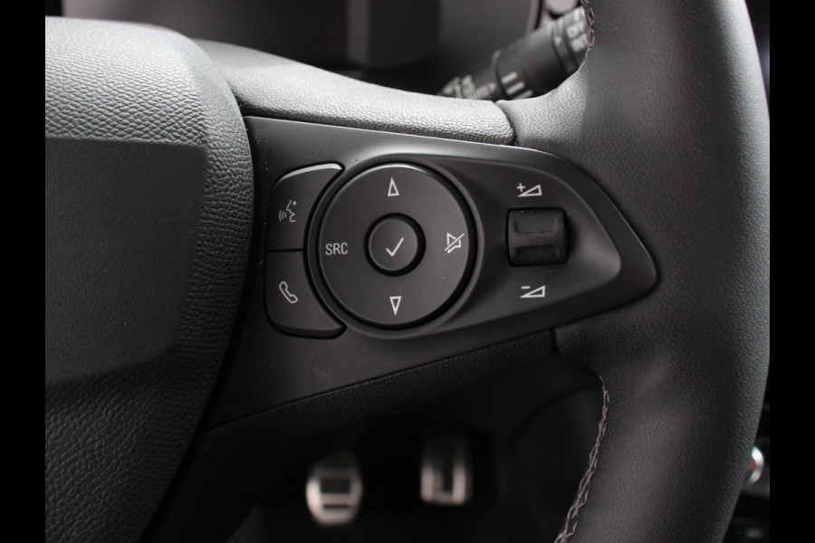 Opel Corsa 1.2 Turbo Sport Edition Climate control | Cruise control | Panoramadak | Achteruitrijcamera | Parkeersensoren | Stuurverwarming | Stoelverwarming | Apple Carplay/ Android Auto