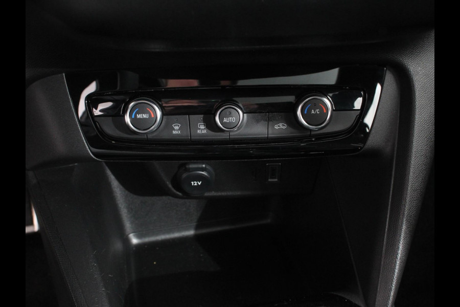 Opel Corsa 1.2 Turbo Sport Edition Climate control | Cruise control | Panoramadak | Achteruitrijcamera | Parkeersensoren | Stuurverwarming | Stoelverwarming | Apple Carplay/ Android Auto