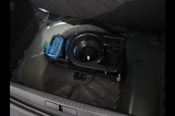 Opel Corsa 1.2 Turbo Sport Edition Climate control | Cruise control | Panoramadak | Achteruitrijcamera | Parkeersensoren | Stuurverwarming | Stoelverwarming | Apple Carplay/ Android Auto