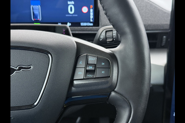 Ford Mustang Mach-E Extended RWD 98 kWh SOH 94% 294pk Pano-Dak Leer+8-weg-Elektr+Verwarmd+Geheugen 360-Camera Bang&Olufsen-HiFi Elektr.Achter Keyless Smartphone-key Dual-Ecc Ford-pass-Connect/Entry Speed-Assist Active-Breaking Blind-Spot-warning Driver-Alerd AB+  LMv LED-Lamp-v+a € 59.000 nieuw Orig.Nederlandse Auto 1e Eigenaar WLTP 610km