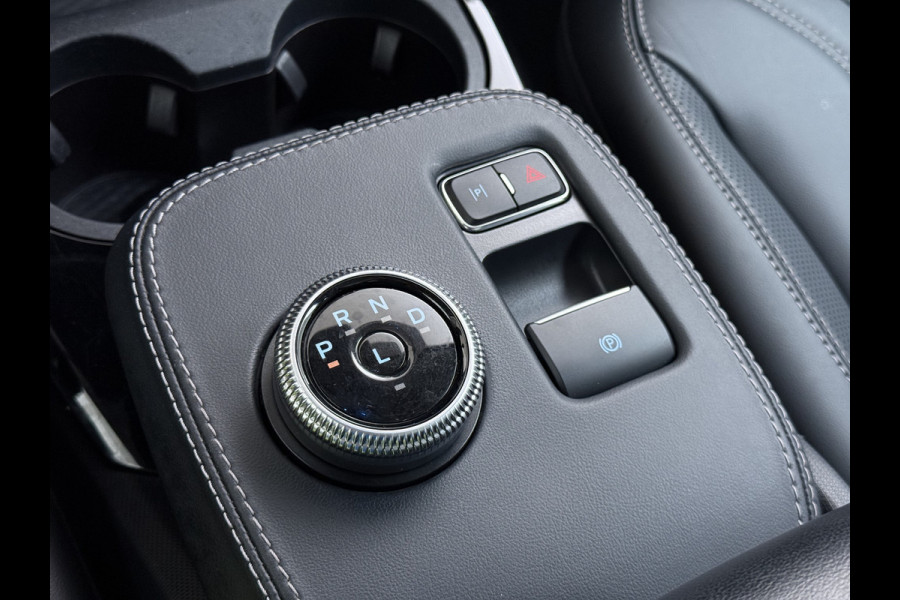 Ford Mustang Mach-E Extended RWD 98 kWh SOH 94% 294pk Pano-Dak Leer+8-weg-Elektr+Verwarmd+Geheugen 360-Camera Bang&Olufsen-HiFi Elektr.Achter Keyless Smartphone-key Dual-Ecc Ford-pass-Connect/Entry Speed-Assist Active-Breaking Blind-Spot-warning Driver-Alerd AB+  LMv LED-Lamp-v+a € 59.000 nieuw Orig.Nederlandse Auto 1e Eigenaar WLTP 610km