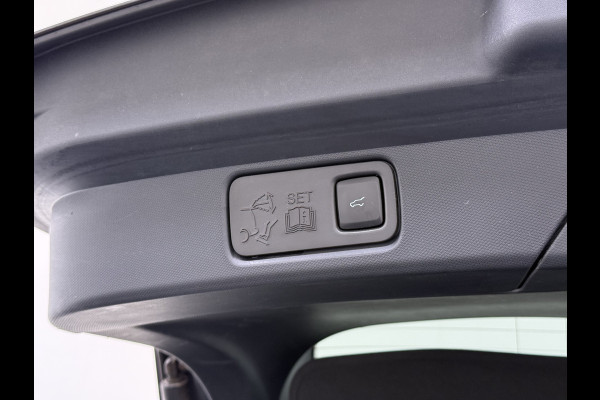 Ford Mustang Mach-E Extended RWD 98 kWh SOH 94% 294pk Pano-Dak Leer+8-weg-Elektr+Verwarmd+Geheugen 360-Camera Bang&Olufsen-HiFi Elektr.Achter Keyless Smartphone-key Dual-Ecc Ford-pass-Connect/Entry Speed-Assist Active-Breaking Blind-Spot-warning Driver-Alerd AB+  LMv LED-Lamp-v+a € 59.000 nieuw Orig.Nederlandse Auto 1e Eigenaar WLTP 610km