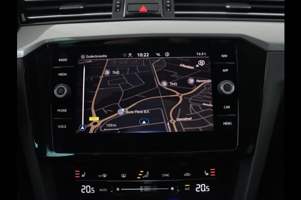 Volkswagen Passat 1.4 TSI PHEV GTE | Trekhaak | Stoelverwarming | Massage | Camera | Carplay | Navigatie | Adaptive cruise | Matrix LED | Parkeerhulp | Climate control | Plug In