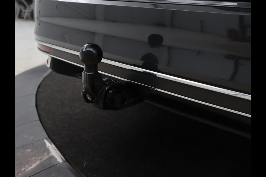 Volkswagen Passat 1.4 TSI PHEV GTE | Trekhaak | Stoelverwarming | Massage | Camera | Carplay | Navigatie | Adaptive cruise | Matrix LED | Parkeerhulp | Climate control | Plug In