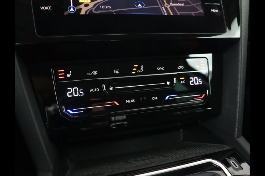 Volkswagen Passat 1.4 TSI PHEV GTE | Trekhaak | Stoelverwarming | Massage | Camera | Carplay | Navigatie | Adaptive cruise | Matrix LED | Parkeerhulp | Climate control | Plug In