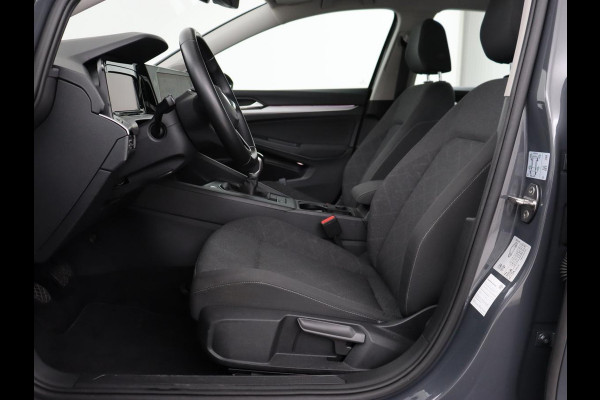 Volkswagen Golf 1.0 TSI Life | Carplay | Navigatie | Adaptive cruise | Sfeerverlichting | Full LED | Climate control | Parkeerhulp | Keyless Start