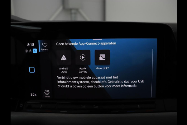 Volkswagen Golf 1.0 TSI Life | Carplay | Navigatie | Adaptive cruise | Sfeerverlichting | Full LED | Climate control | Parkeerhulp | Keyless Start