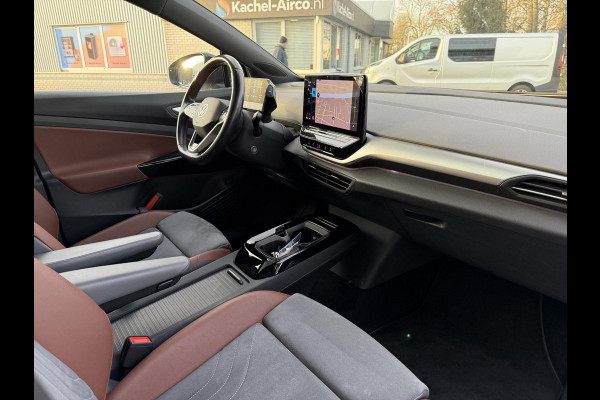 Volkswagen ID.4 Max 77 kWh | Warmtepomp | Panorama | IQ-Light | 360 Camera |