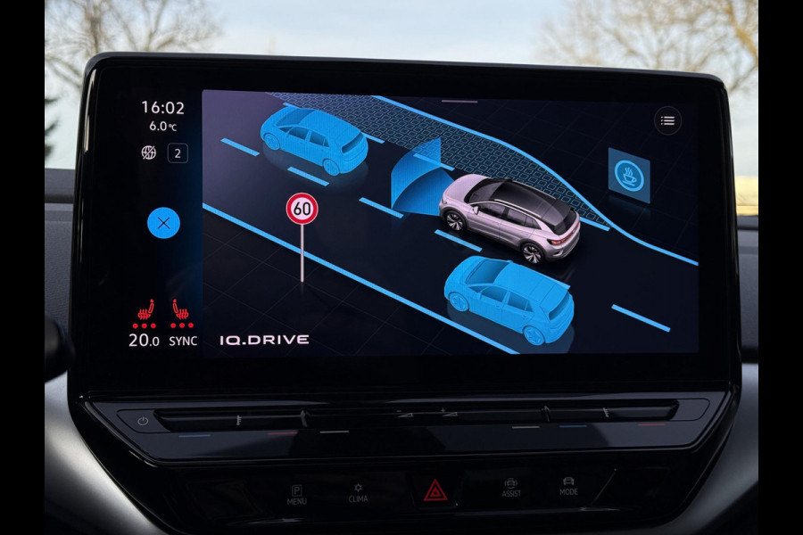 Volkswagen ID.4 Max 77 kWh | Warmtepomp | Panorama | IQ-Light | 360 Camera |