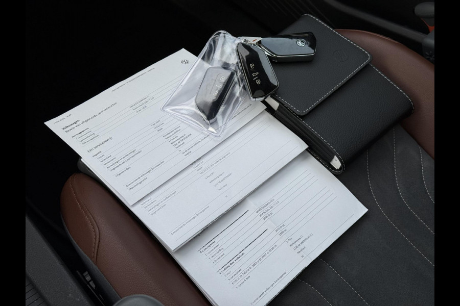 Volkswagen ID.4 Max 77 kWh | Warmtepomp | Panorama | IQ-Light | 360 Camera |