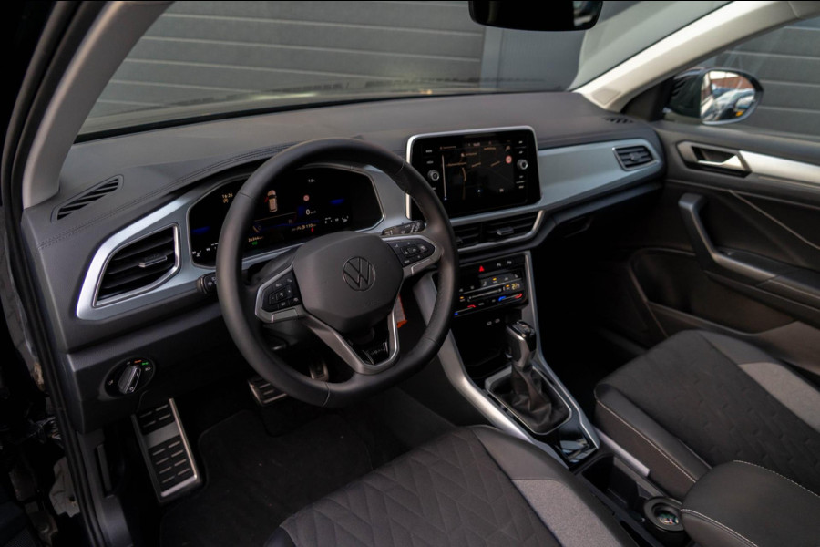 Volkswagen T-Roc 1.5 TSI Goal Edition PDC|Stoelverwarming|Carplay|Dodehoeksensor|ACC|LMV