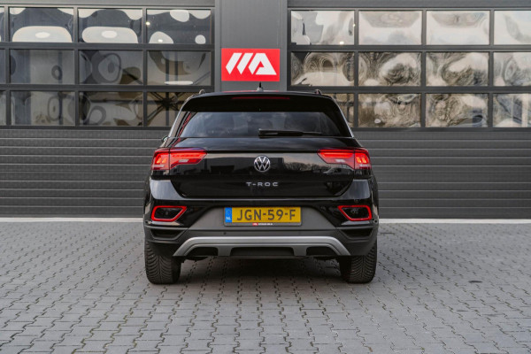 Volkswagen T-Roc 1.5 TSI Goal Edition PDC|Stoelverwarming|Carplay|Dodehoeksensor|ACC|LMV
