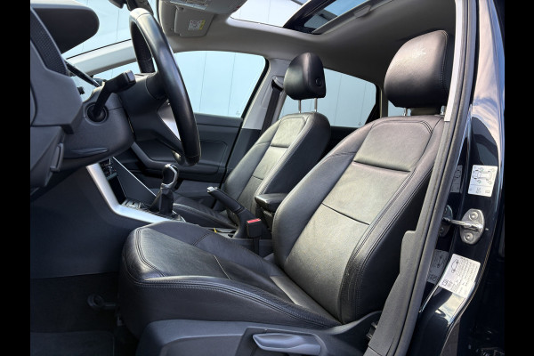 Volkswagen Taigo 1.0 TSI Life Business | Panodak | IQ Light | Keyless | Prijs Rijklaar!!