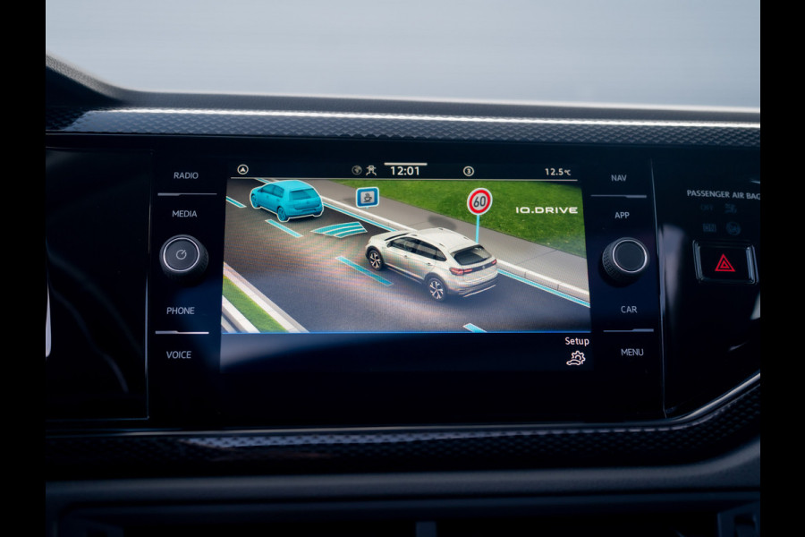 Volkswagen Taigo 1.0 TSI Life Business | Panodak | IQ Light | Keyless | Prijs Rijklaar!!