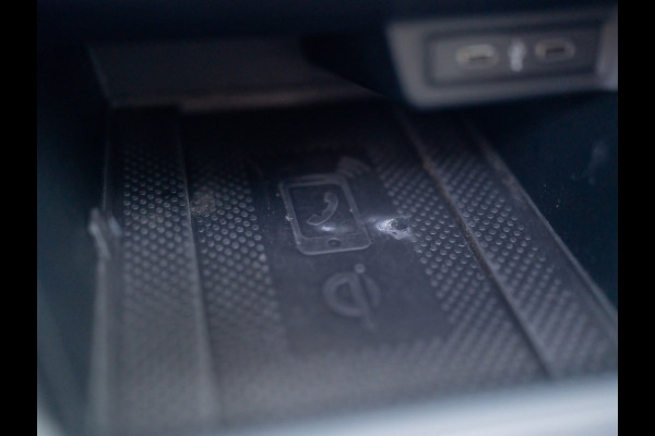 Volkswagen Taigo 1.0 TSI Life Business | Panodak | IQ Light | Keyless | Prijs Rijklaar!!