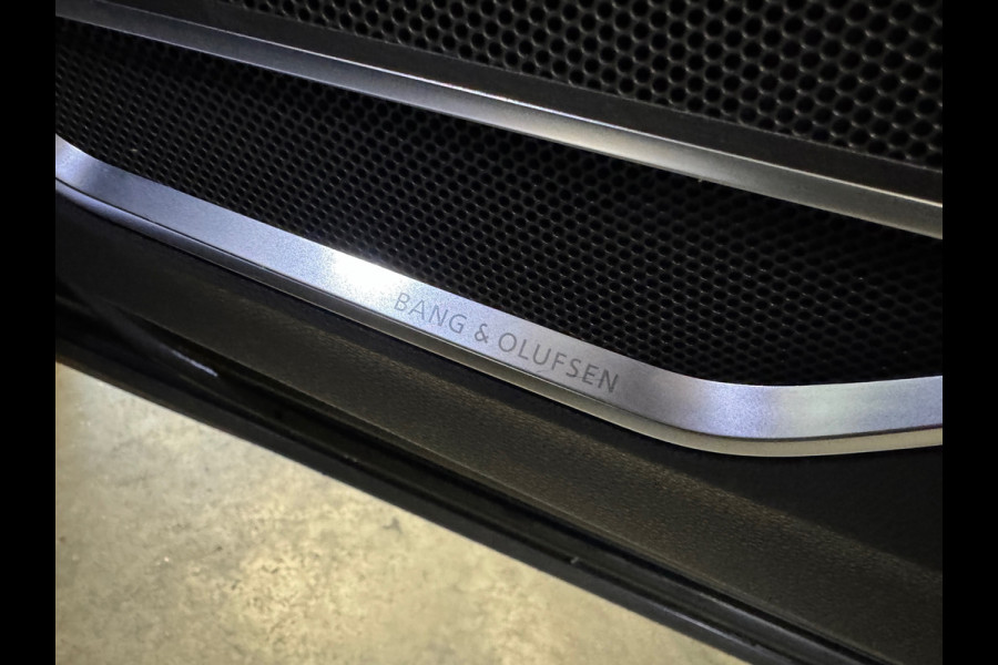 Audi Q3 40 TFSI quattro edition Pano|Keyles|RS Seat|B&O|VOL