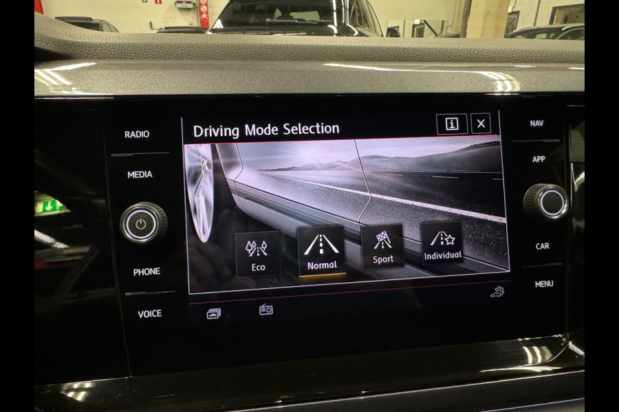 Volkswagen Polo 2.0 TSI GTI Beats|ACC|Virtual|Alcantara