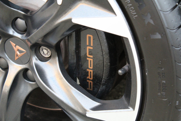 CUPRA Formentor 1.4 e-Hybrid 245PK VZ Performance | ACC | 360 Camera | BLIS | Navigatie | Stoel/Stuur verwarming